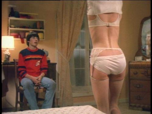 偷窥课程在线观看,偷窥课程在线观看背后的秘密与警示  第2张