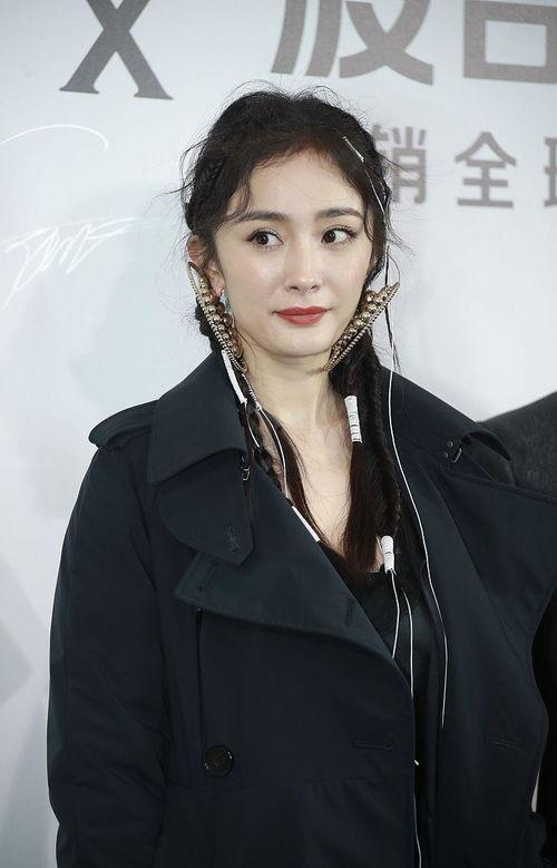 娱乐圈真实爆料周笔畅,娱乐圈背后的真实故事揭秘  第2张